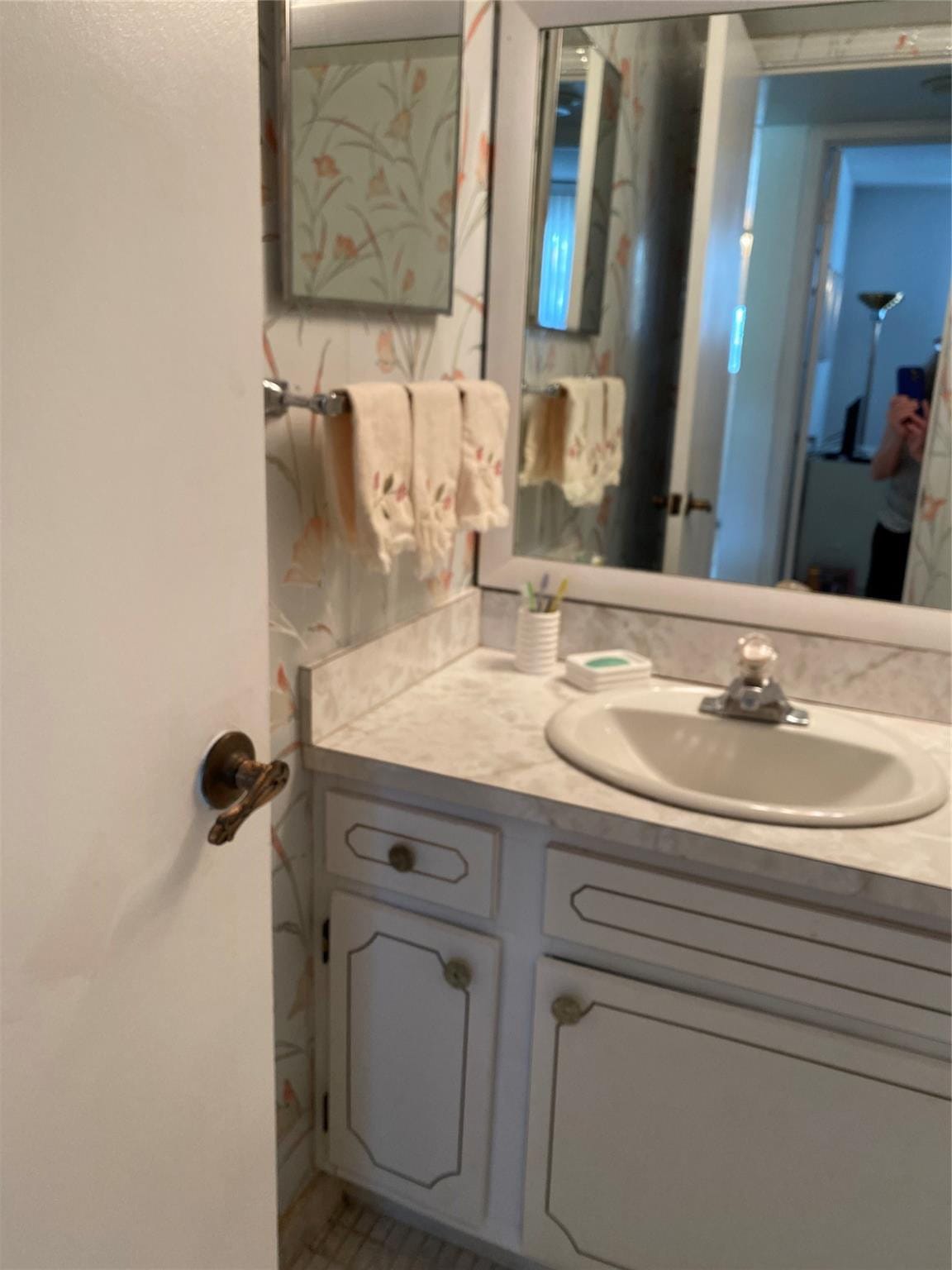 811 S Hollybrook Drive 203, Pembroke Pines, FL 33025 photo 17