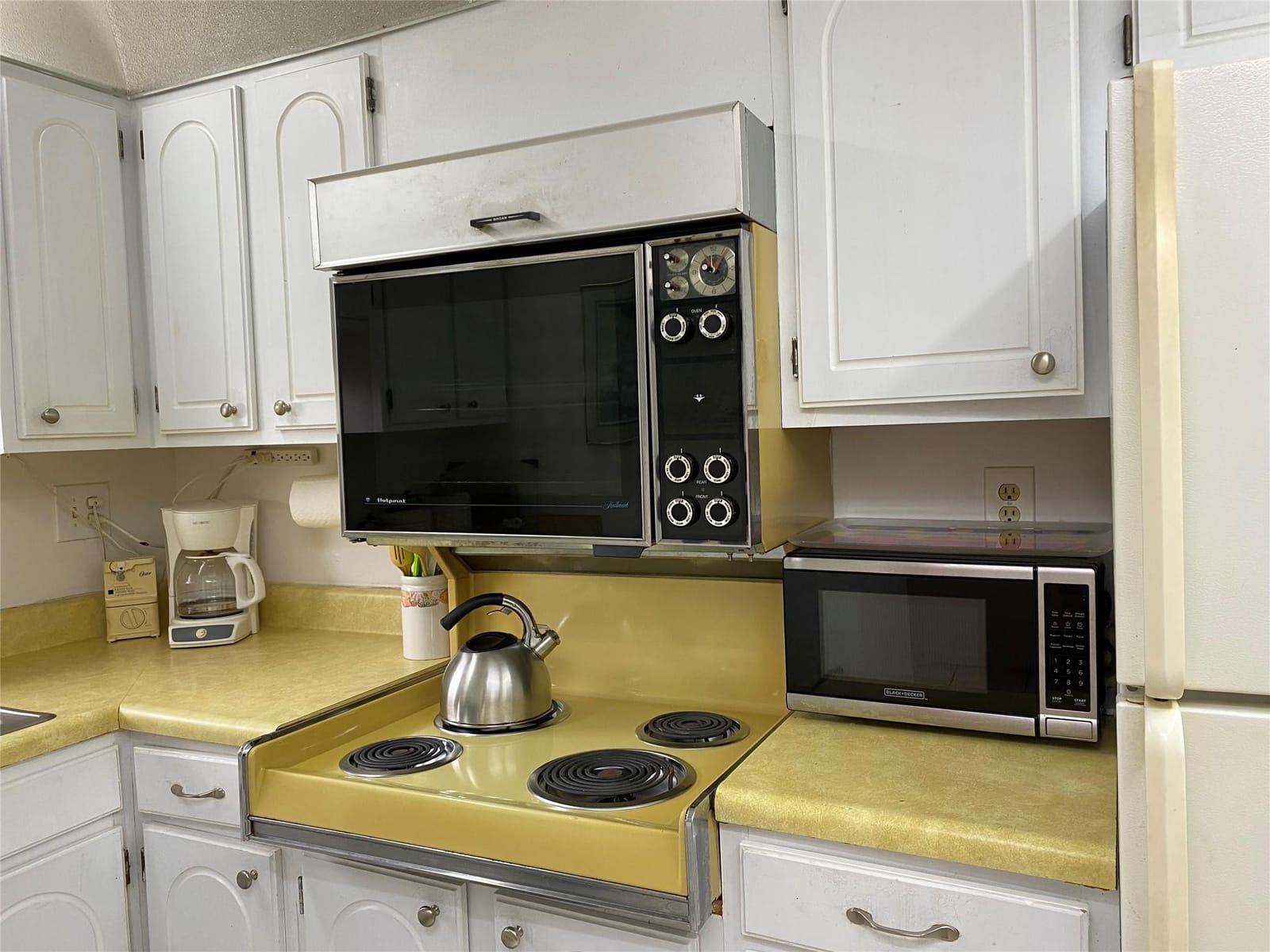 811 S Hollybrook Drive 203 — photo 10