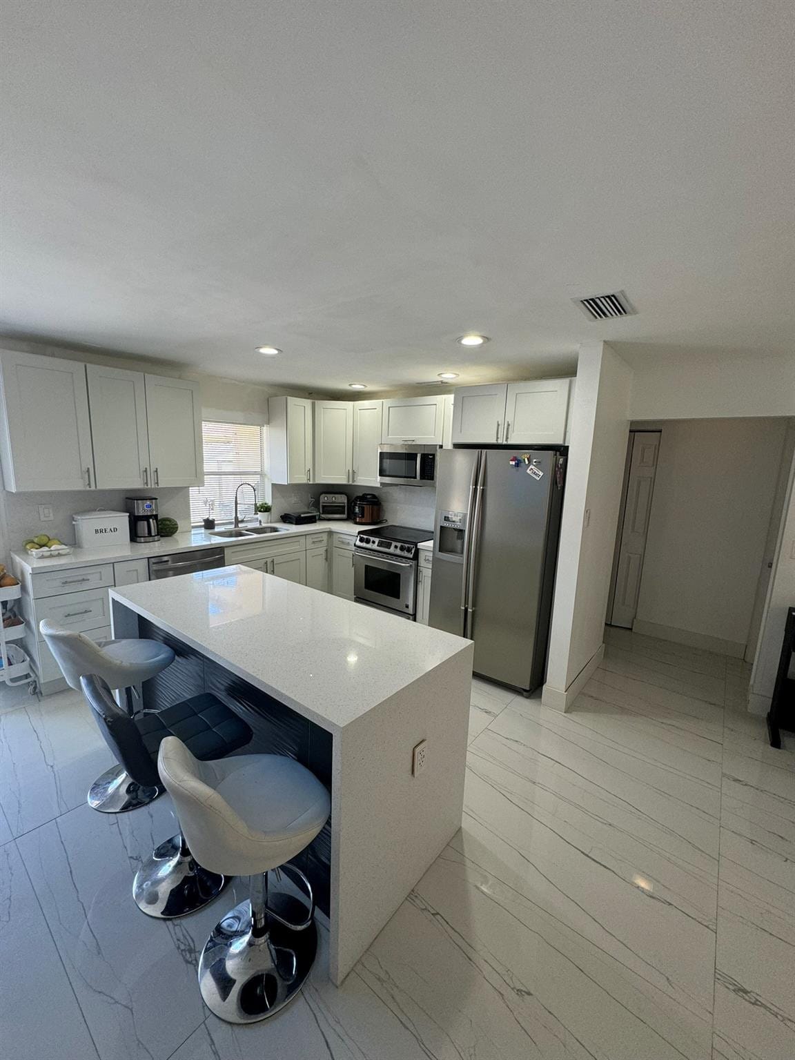 4041 NW 93rd Avenue, Sunrise, FL 33351 photo 16