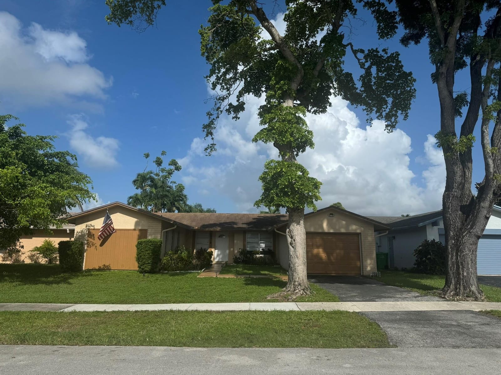 4041 NW 93rd Avenue, Sunrise, FL 33351 photo 3