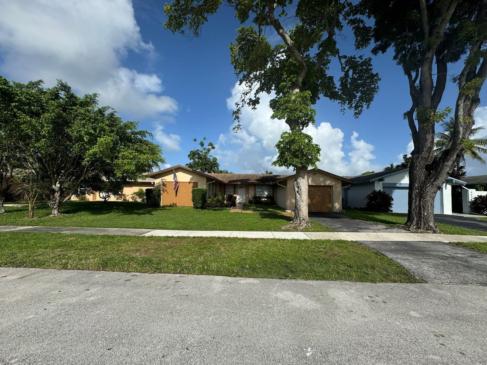 4041 NW 93rd Avenue, Sunrise, FL 33351 photo 5