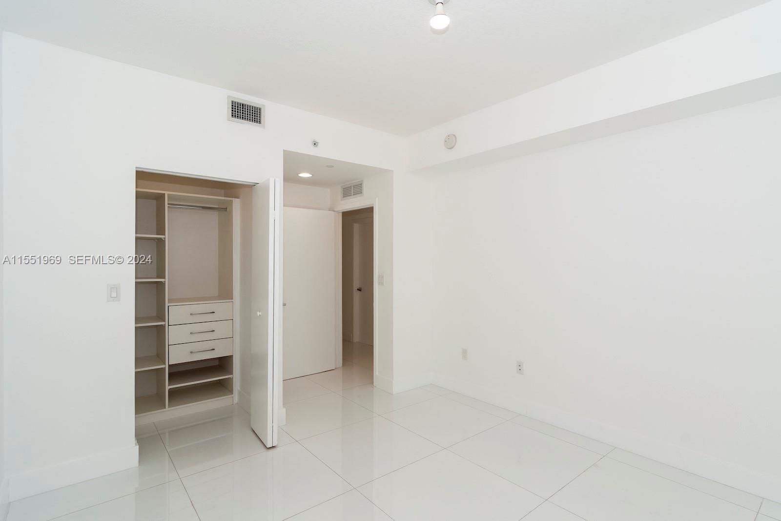 600 NE 27 Street 2304, Miami, FL 33137 photo 22