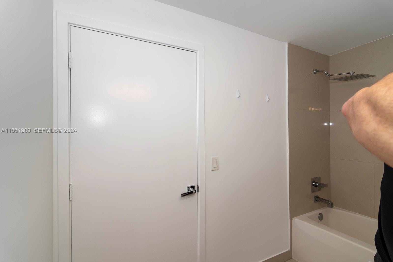 600 NE 27 Street 2304, Miami, FL 33137 photo 25