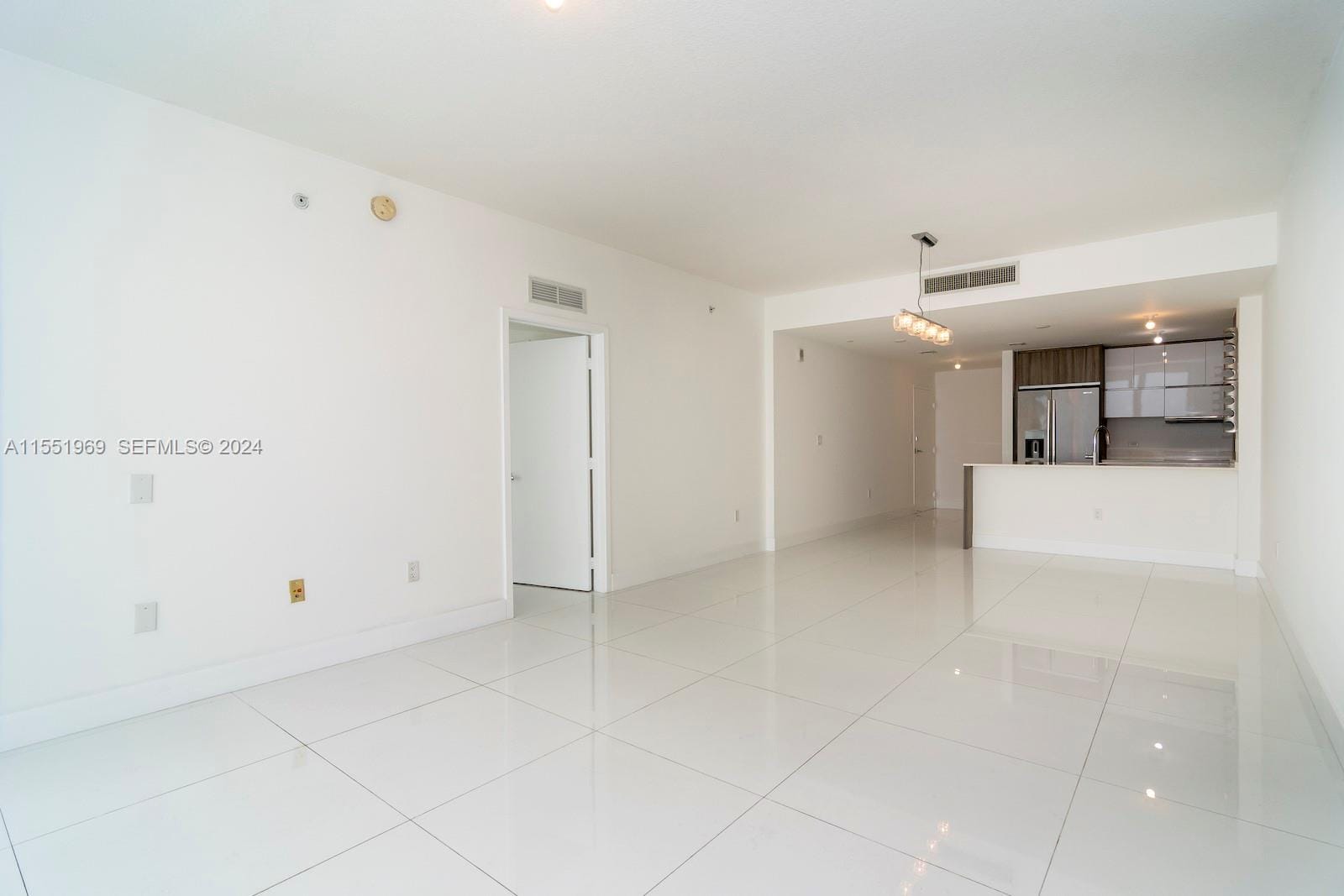600 NE 27 Street 2304 — photo 8
