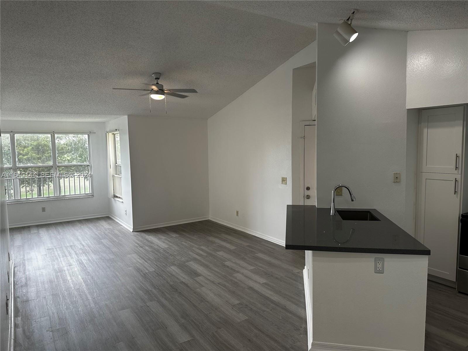 457 Vista Isles Drive 2122, Sunrise, FL 33325 photo 3