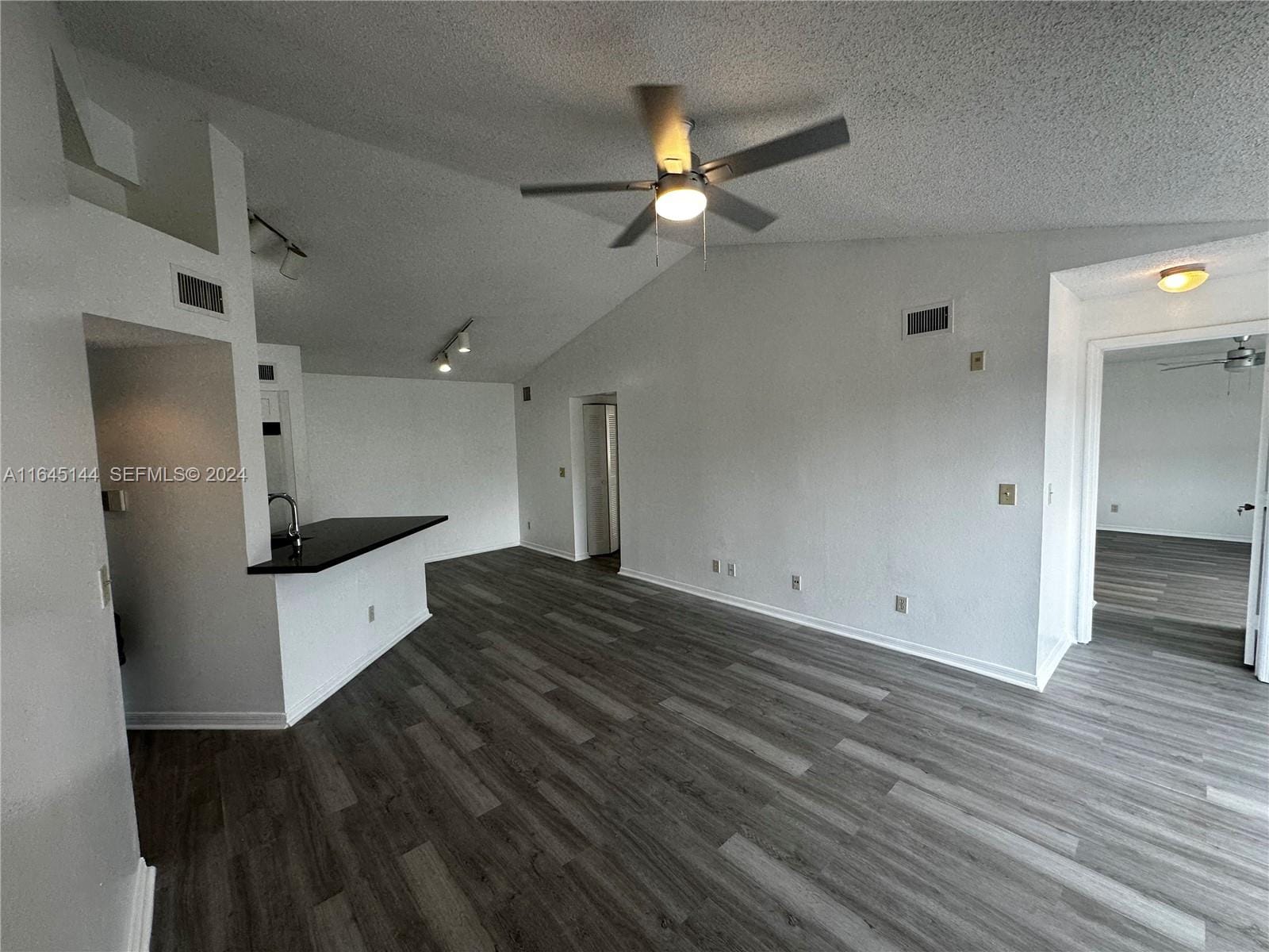 457 Vista Isles Drive 2122, Sunrise, FL 33325 photo 9