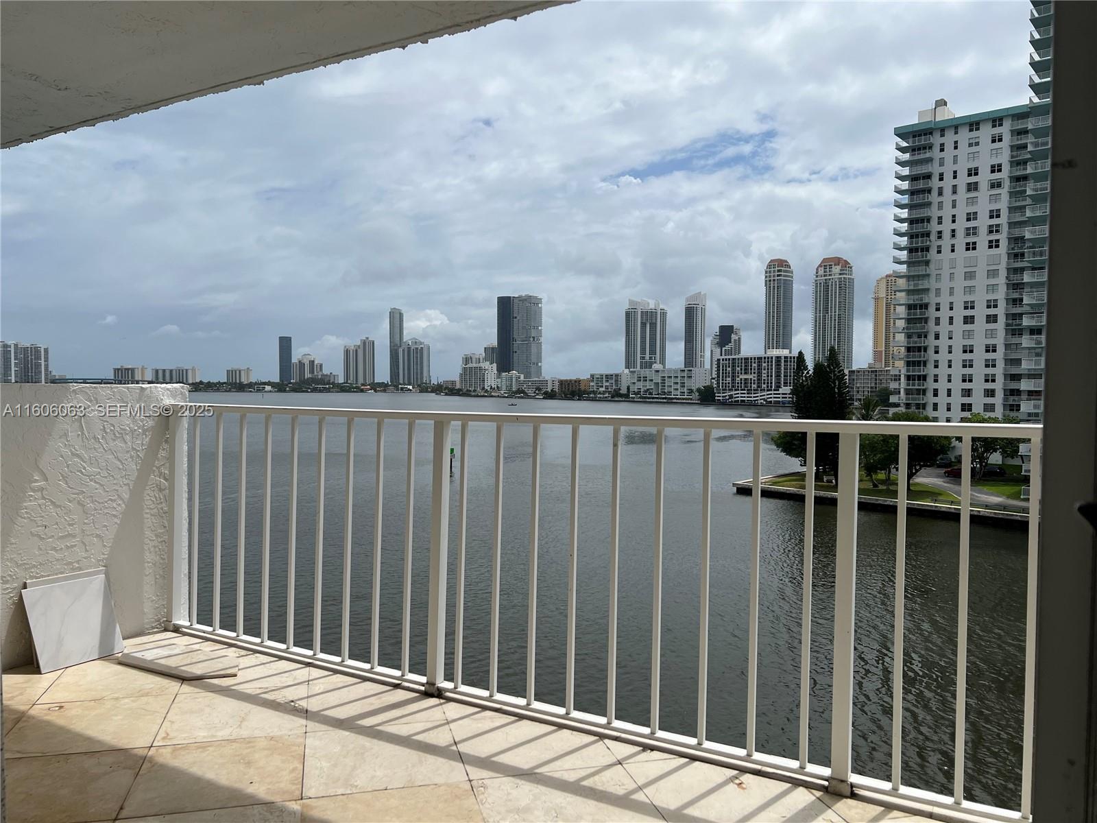 4000 NE 170th Street 604, North Miami Beach, FL 33160, North Miami Beach