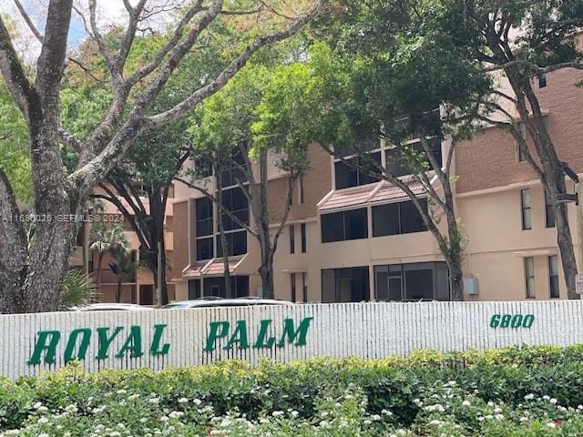 6800 Cypress Road 401, Plantation, FL 33317