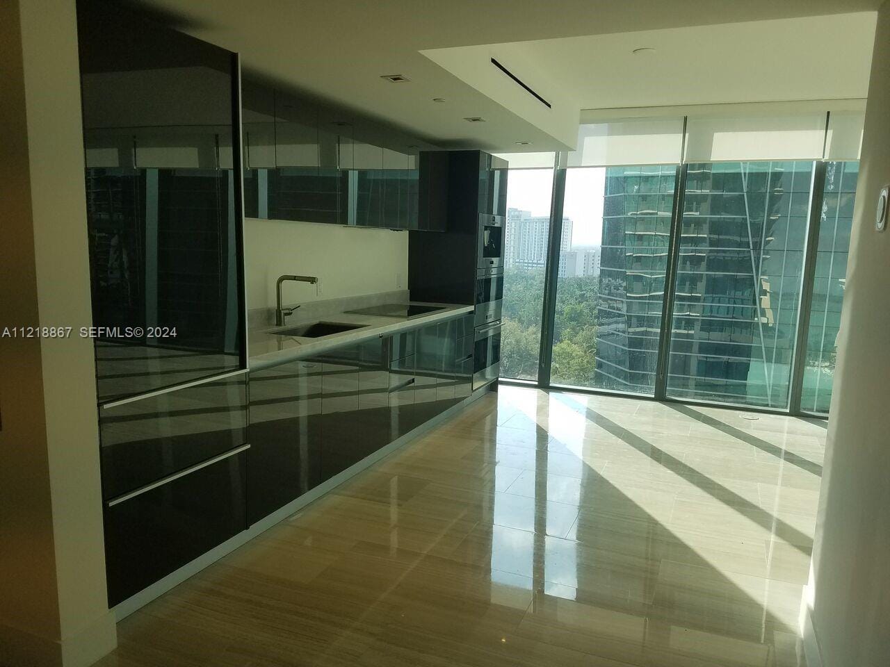 1451 Brickell Avenue 1206 — photo 6