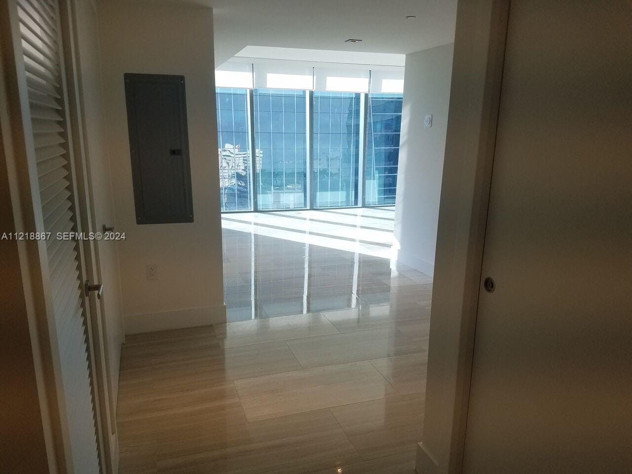 1451 Brickell Avenue 1206 — photo 9
