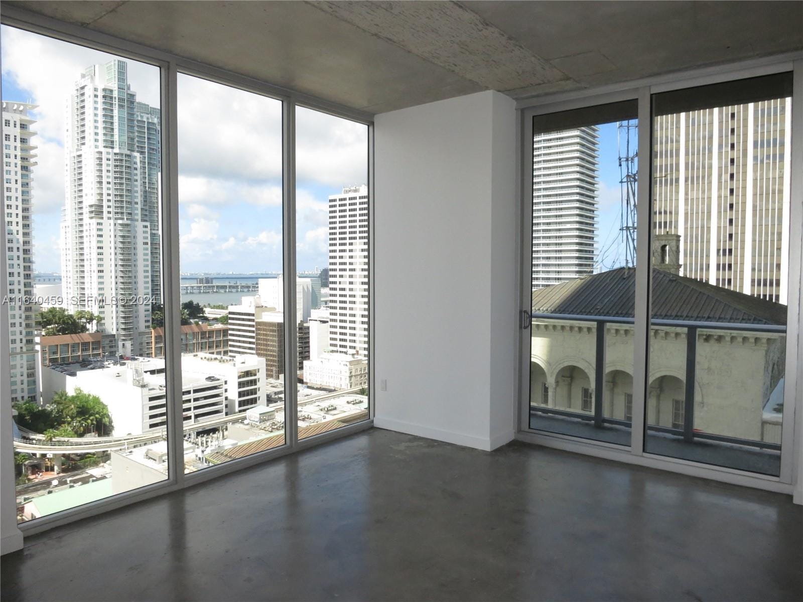 151 SE 1 Street 1902, Miami, FL 33131 photo 4