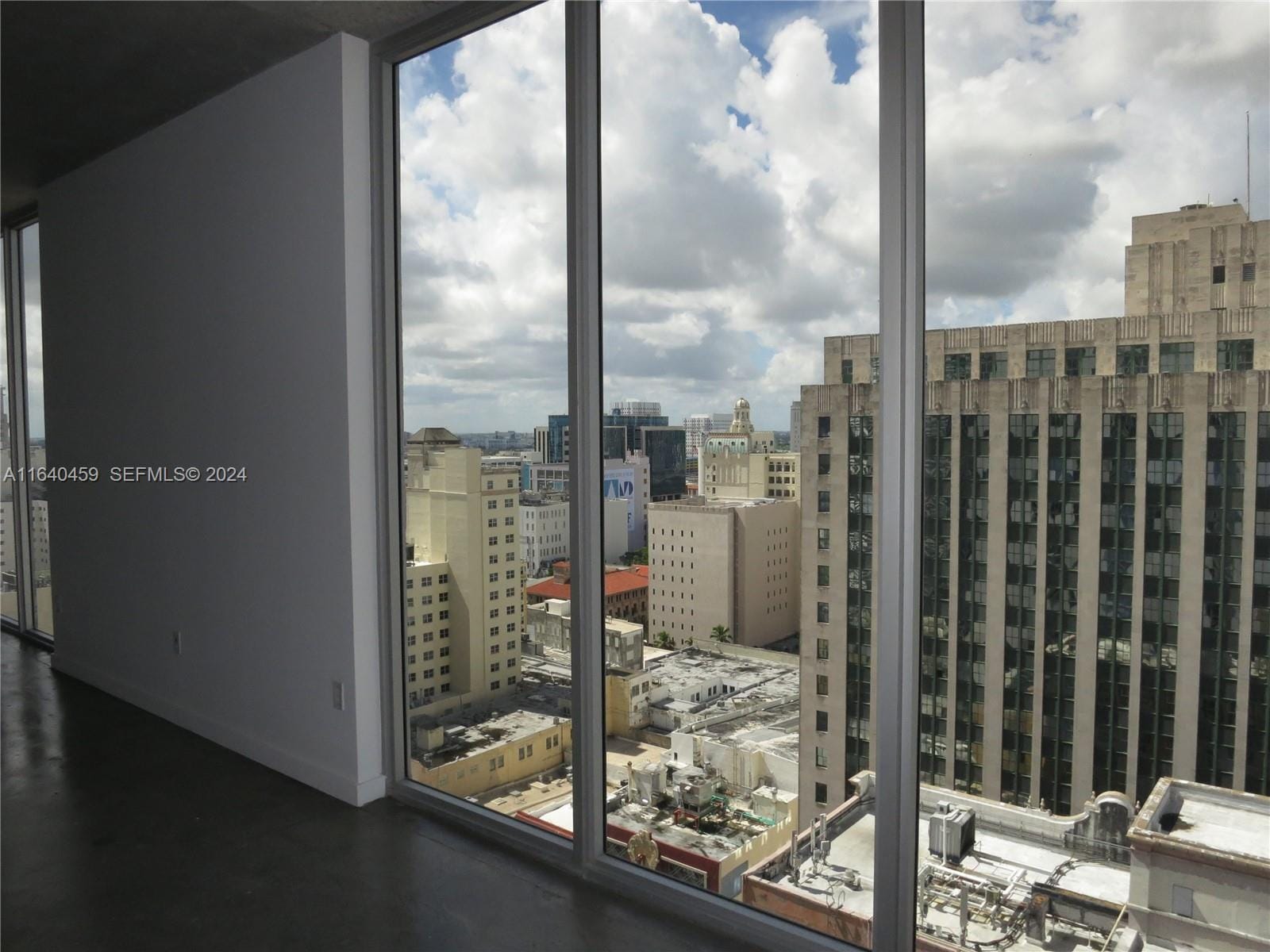 151 SE 1 Street 1902, Miami, FL 33131 photo 5