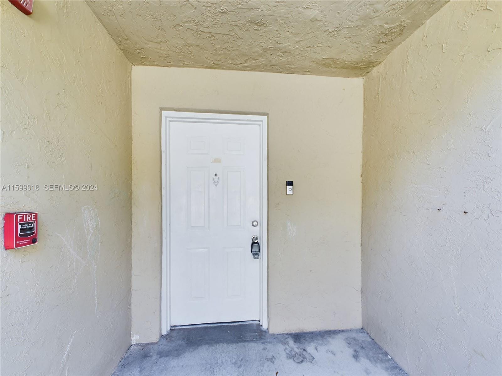 18890 NW 57th Avenue 112, Hialeah, FL 33015 photo 2