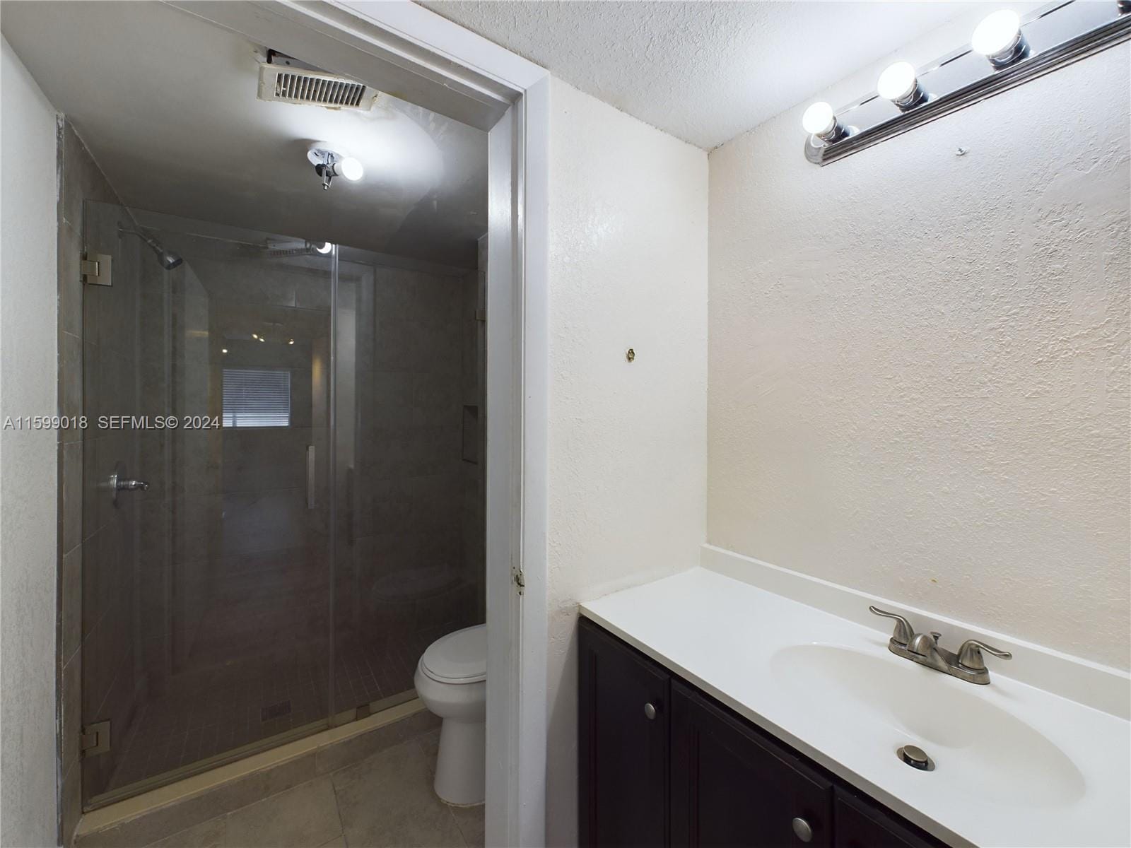 18890 NW 57th Avenue 112, Hialeah, FL 33015 photo 22