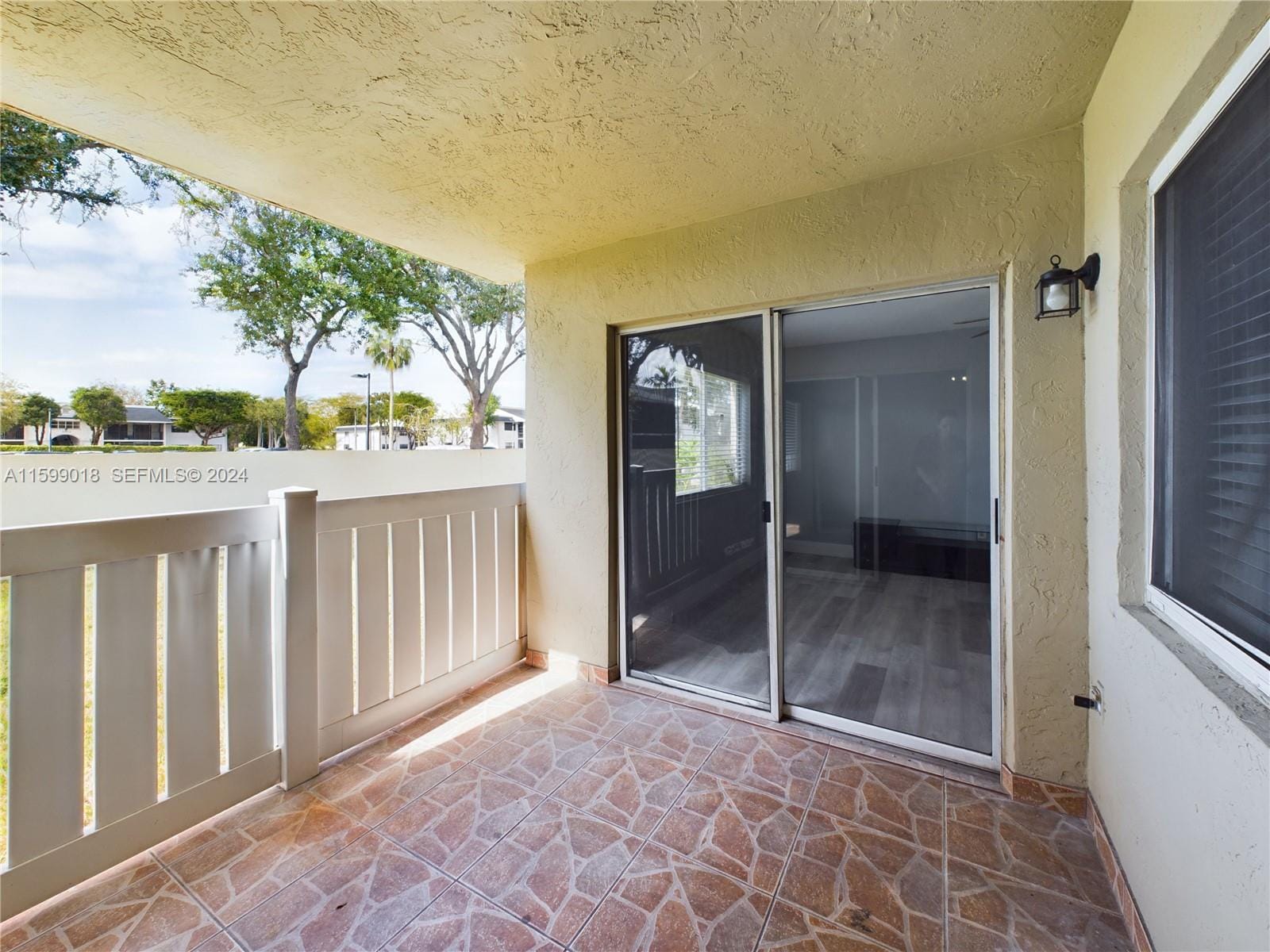 18890 NW 57th Avenue 112, Hialeah, FL 33015 photo 24
