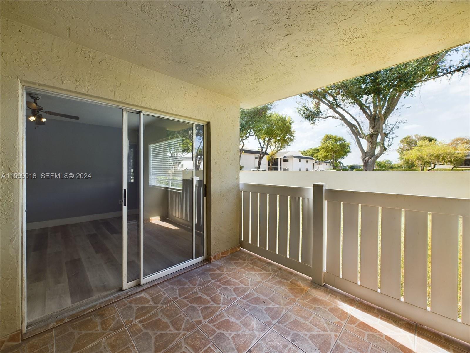 18890 NW 57th Avenue 112, Hialeah, FL 33015 photo 25
