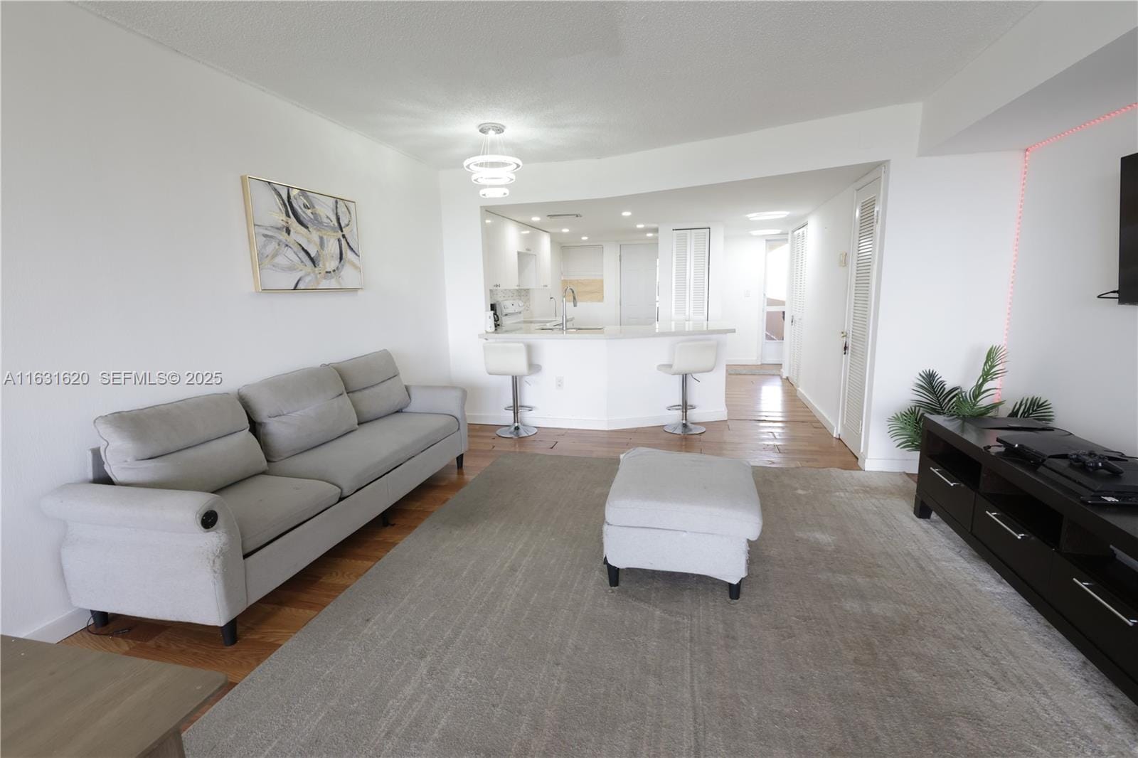 1750 NE 191st Street 523-E, Miami, FL 33179