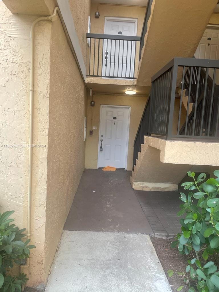 5801 Riverside Drive 101B3, Coral Springs, FL 33067 photo 2