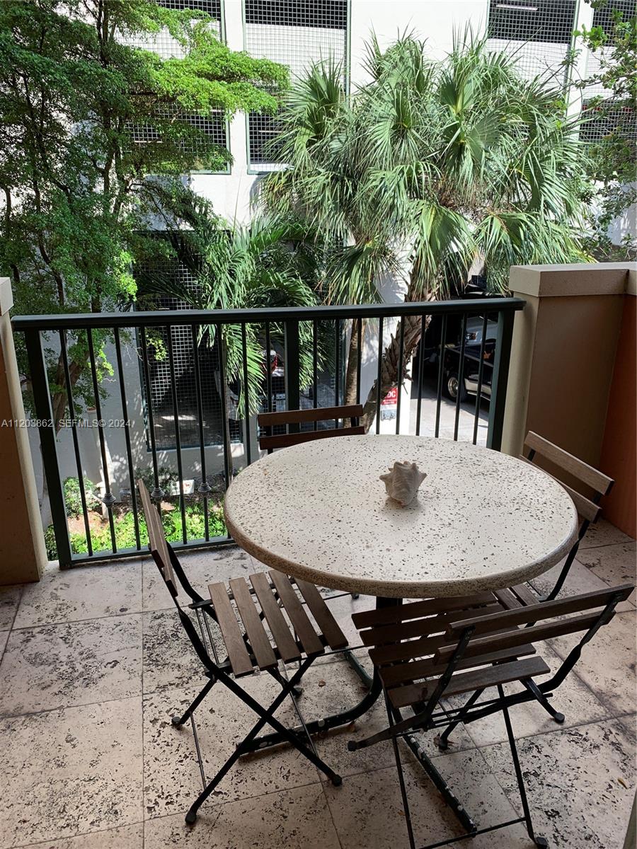 2951 S Bayshore Drive 417, Miami, FL 33133, Miami