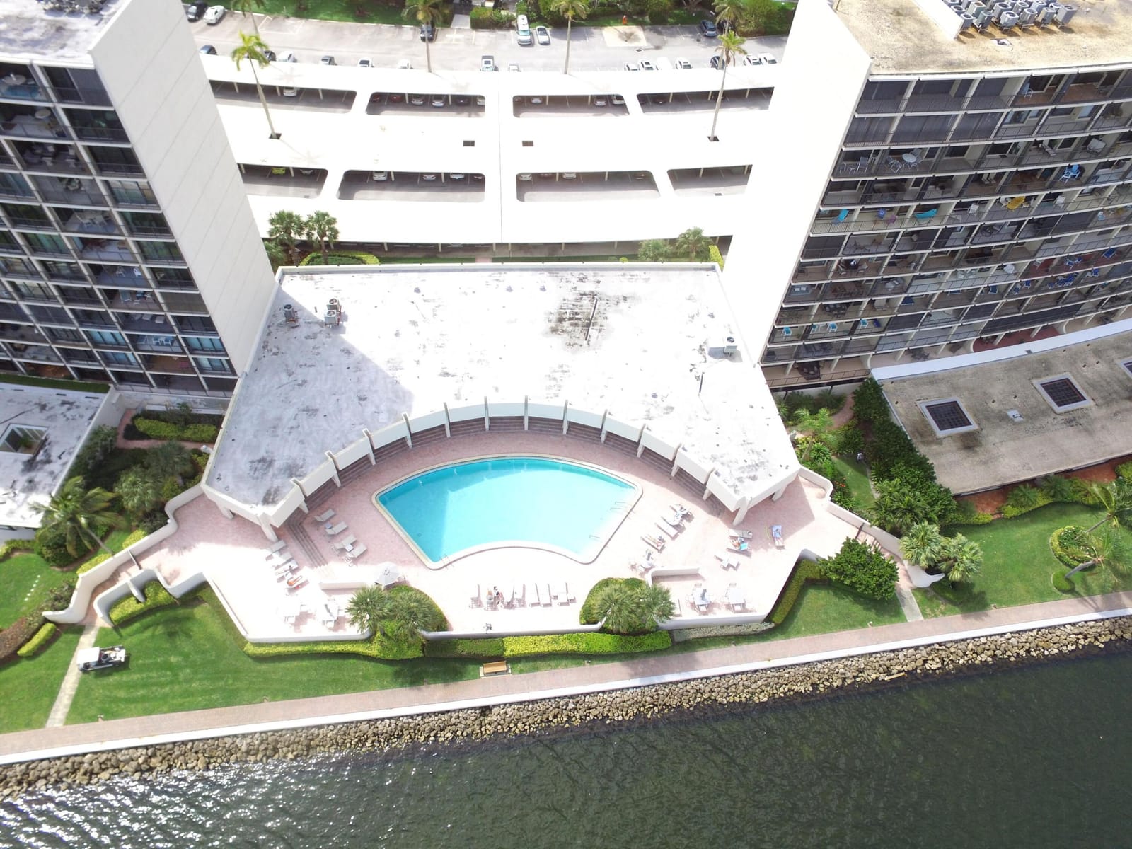 132 Lakeshore Drive 718, North Palm Beach, FL 33408 photo 5