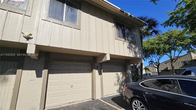 5870 NW 21st Street 45E, Habitat, Lauderhill, FL