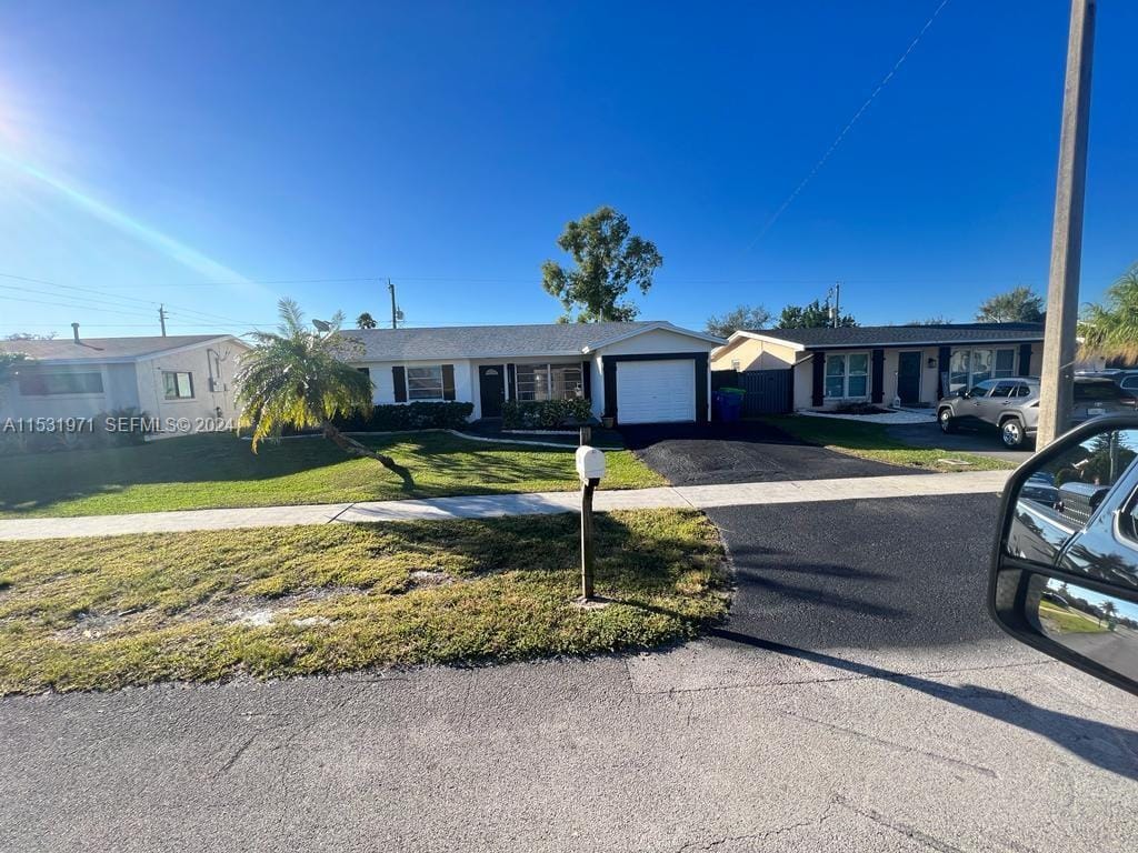 11520 NW 31st Place — photo 3