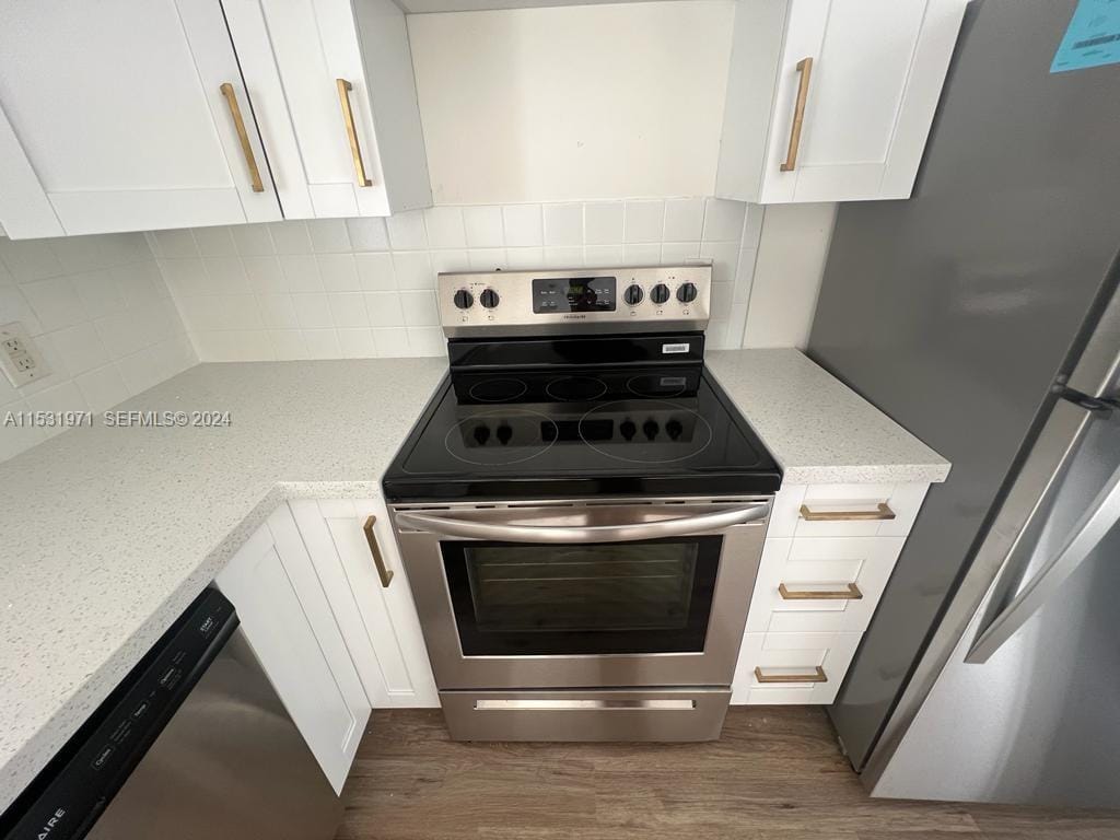 11520 NW 31st Place — photo 7