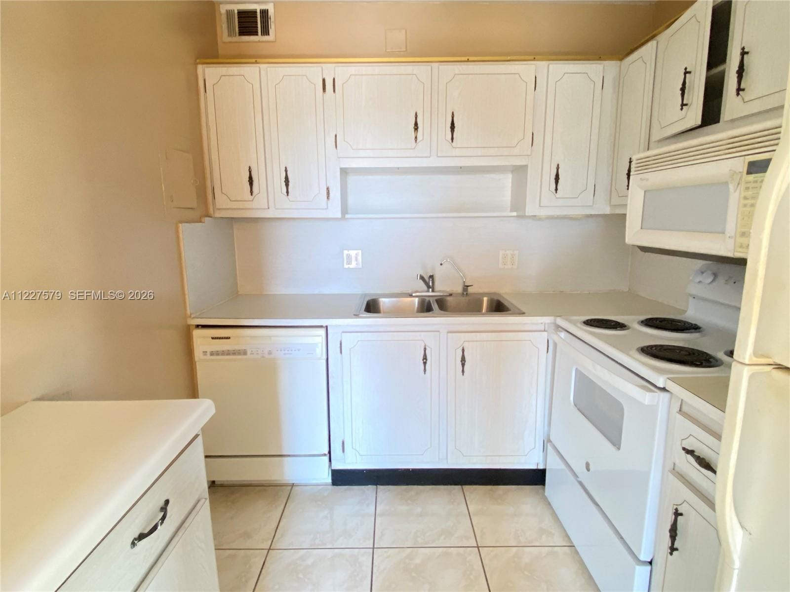 6289 Lear Drive 306 — photo 6