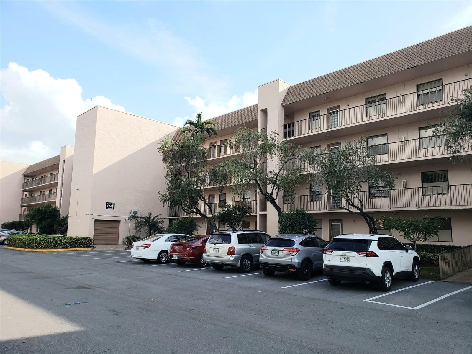 2748 NW 104th Avenue 408, Sunrise, FL 33322