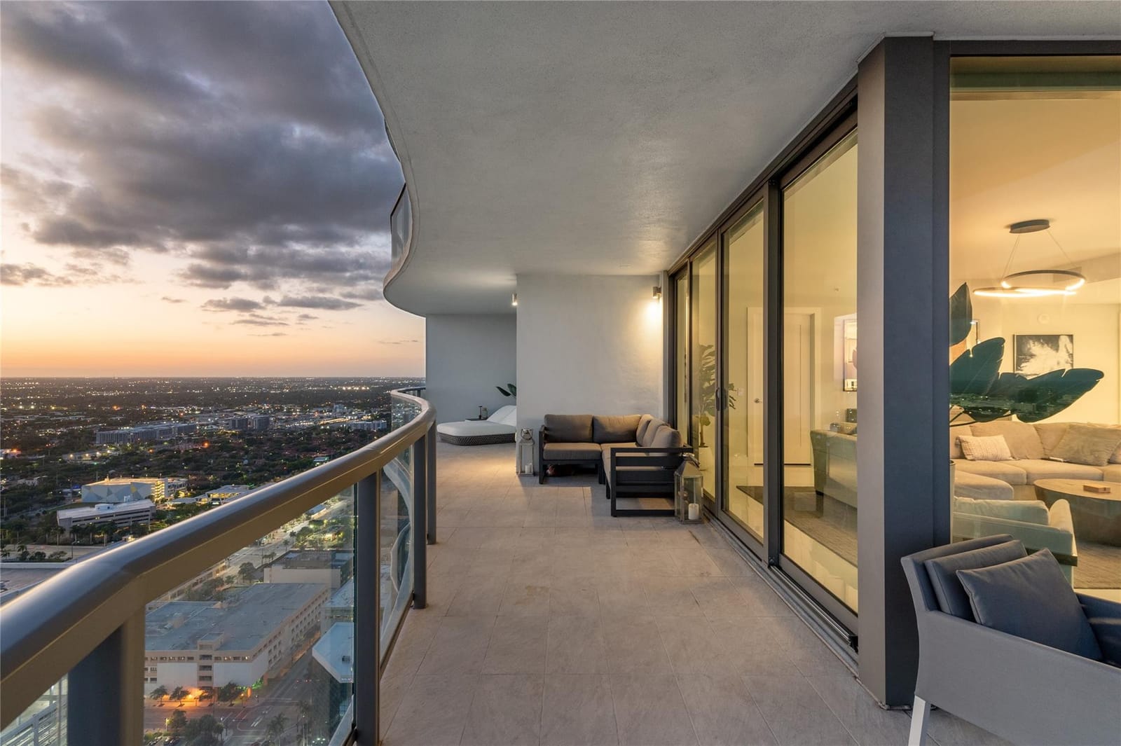 100 E Las Olas Boulevard 4504, Fort Lauderdale, FL 33301
