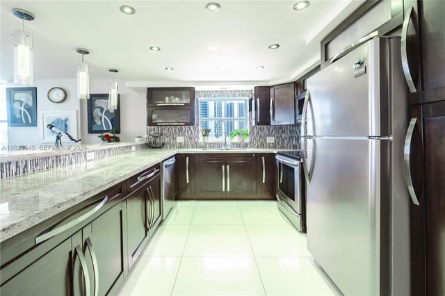 3800 S Ocean Drive 1512A, Hollywood, FL 33019