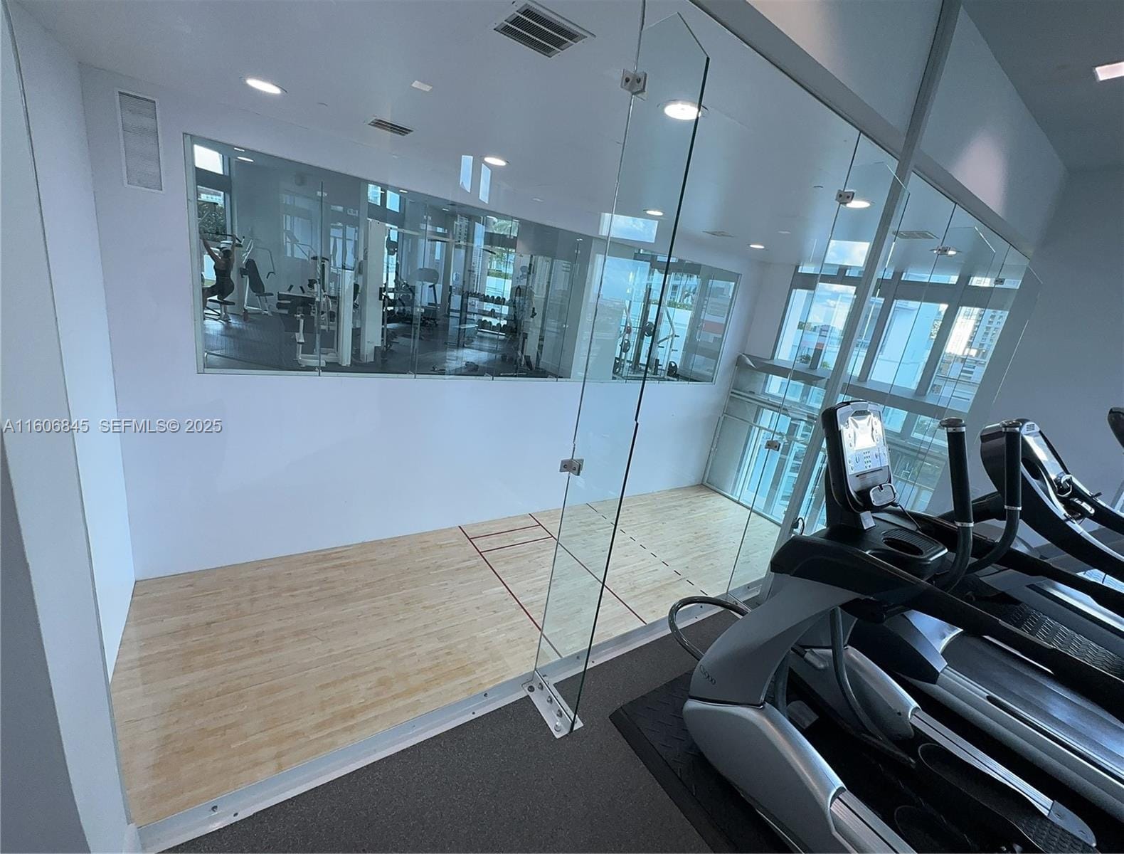 350 S Miami Avenue 2302, Miami, FL 33130 photo 13