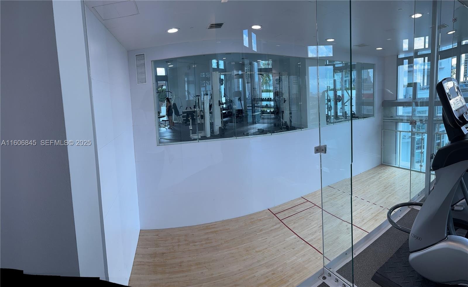 350 S Miami Avenue 2302, Miami, FL 33130 photo 14