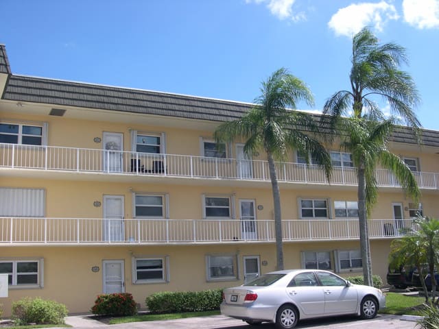 1351 Bayshore Drive 307, Colonnades, Fort Pierce, FL