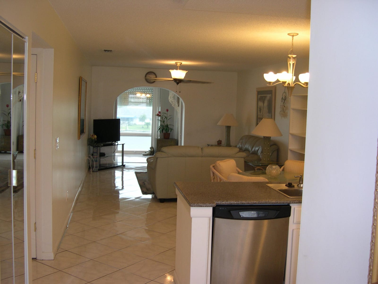 1351 Bayshore Drive 307 — photo 3