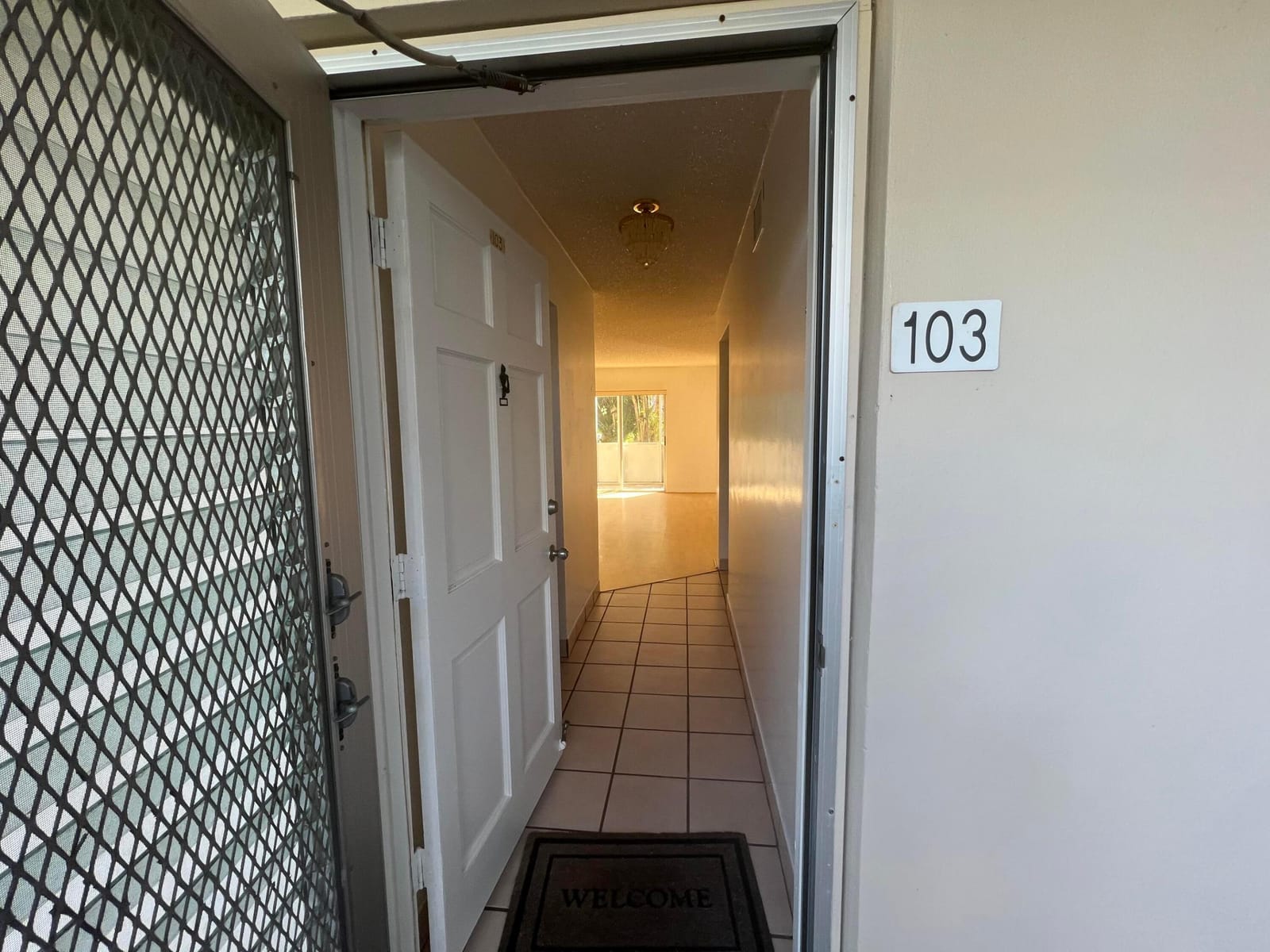 2682 S Garden Drive 103 — photo 3