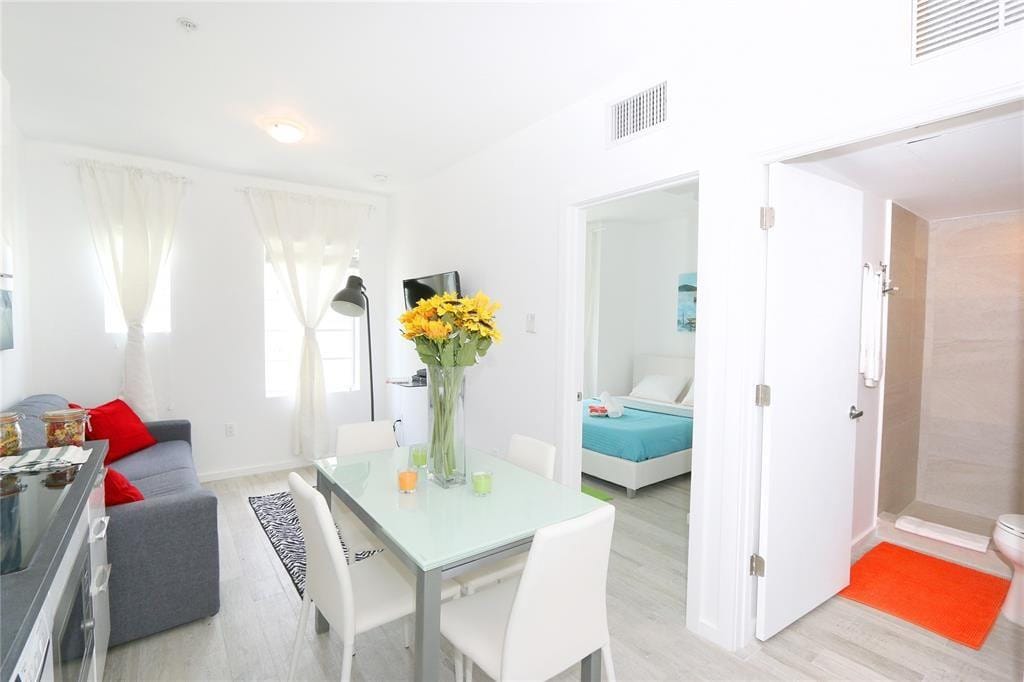 811 Jefferson Avenue 102 — photo 5