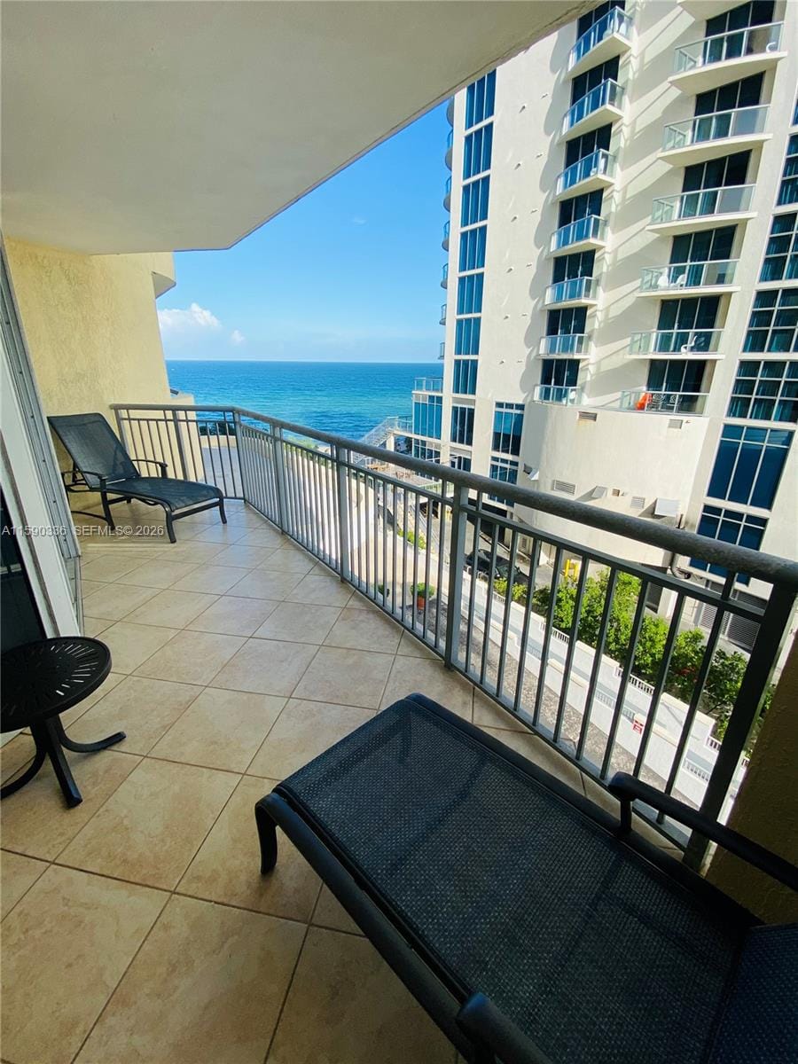 17375 Collins Avenue 705 — photo 4