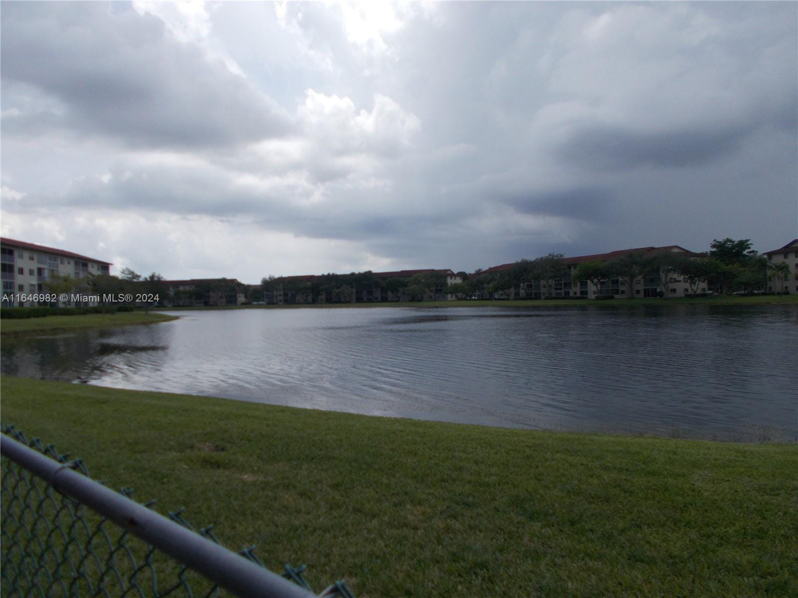 13100 SW 11th Court 206C, Pembroke Pines, FL 33027 photo 10