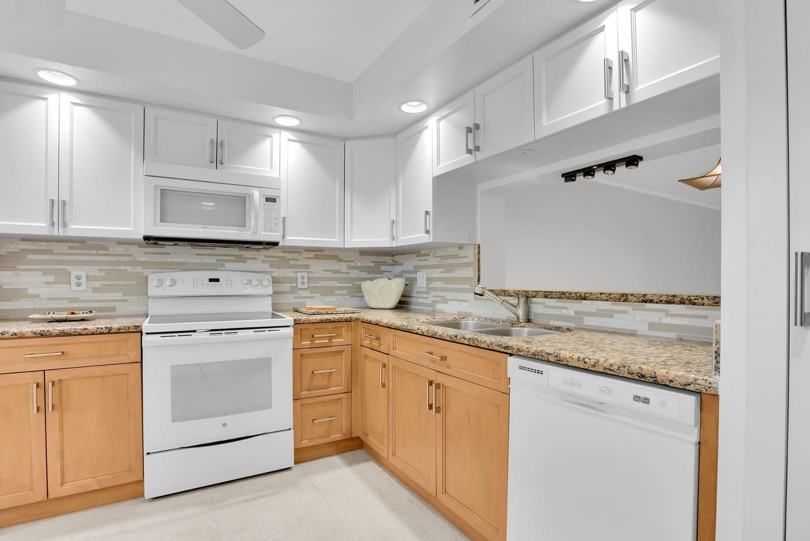 3303 Aruba Way M1, Coconut Creek, FL 33066