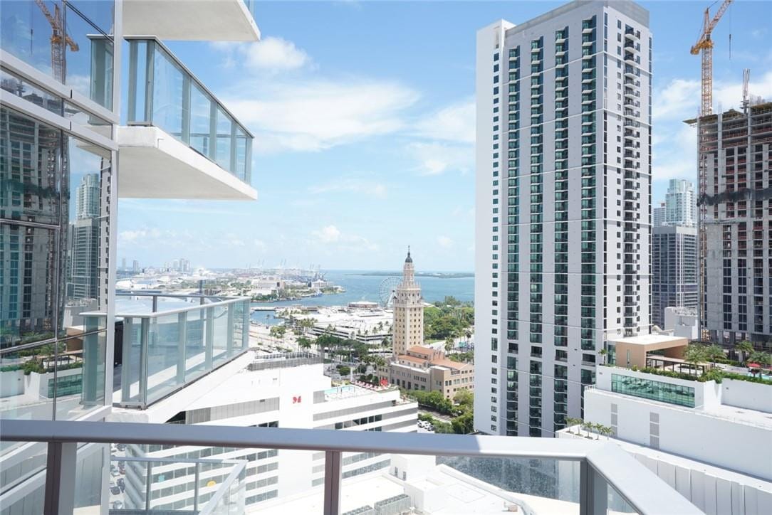 851 NE 1st Avenue 1912, Miami, FL 33132 photo 24