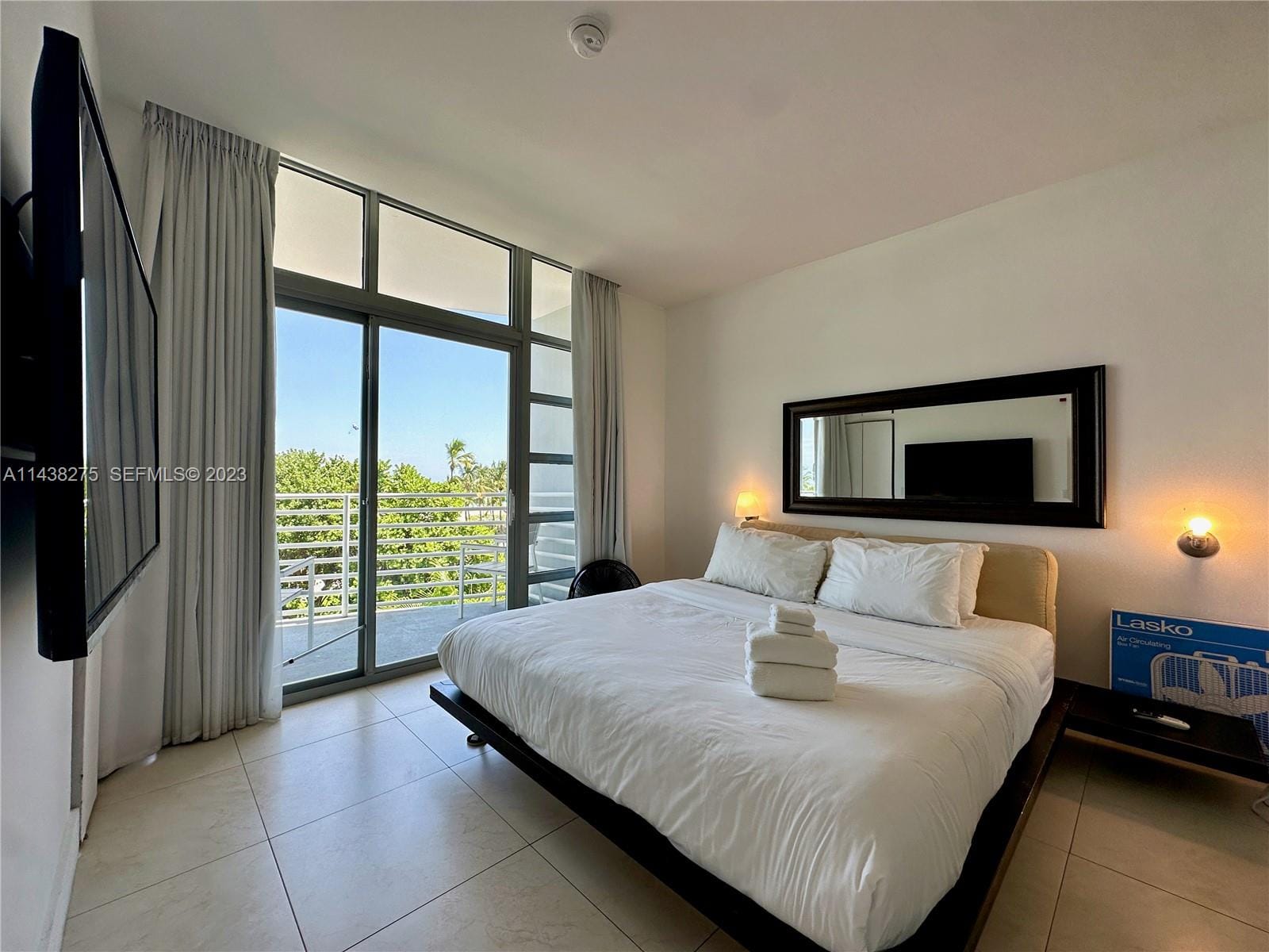 1052 Ocean Drive C501, Miami Beach, FL 33139 photo 19