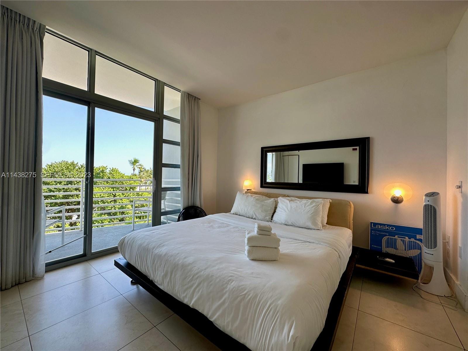 1052 Ocean Drive C501, Miami Beach, FL 33139 photo 22