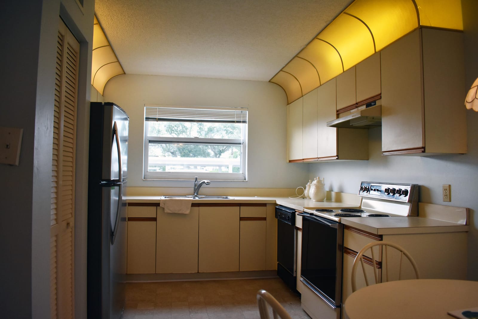 500 Grove Isle Circle 103 — photo 12