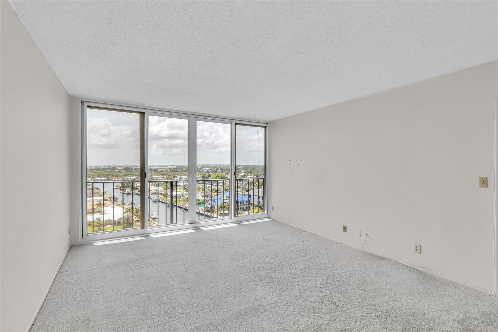 521 N Riverside Drive 1004, Pompano Beach, FL 33062 photo 16