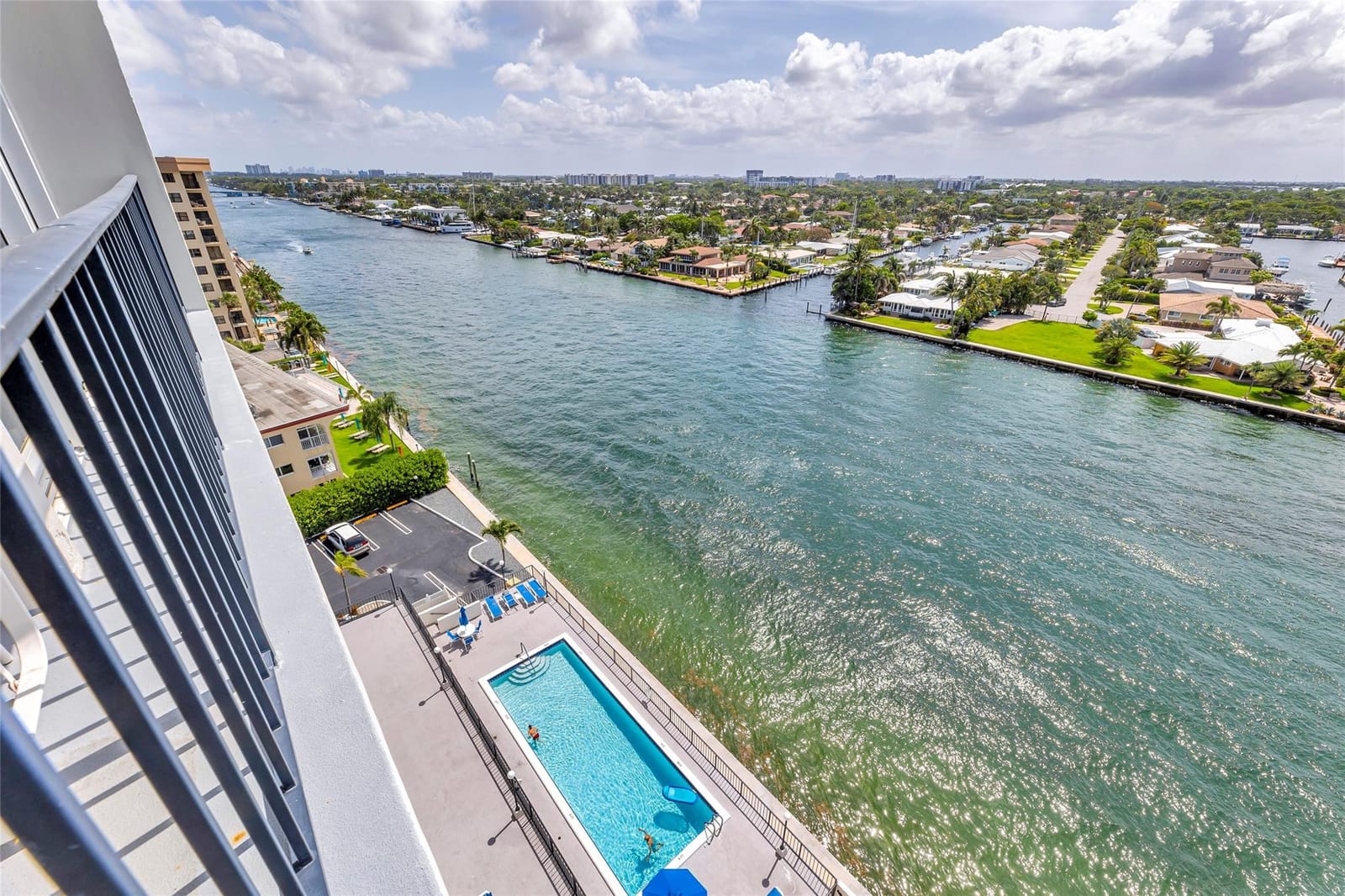521 N Riverside Drive 1004, Pompano Beach, FL 33062 photo 4