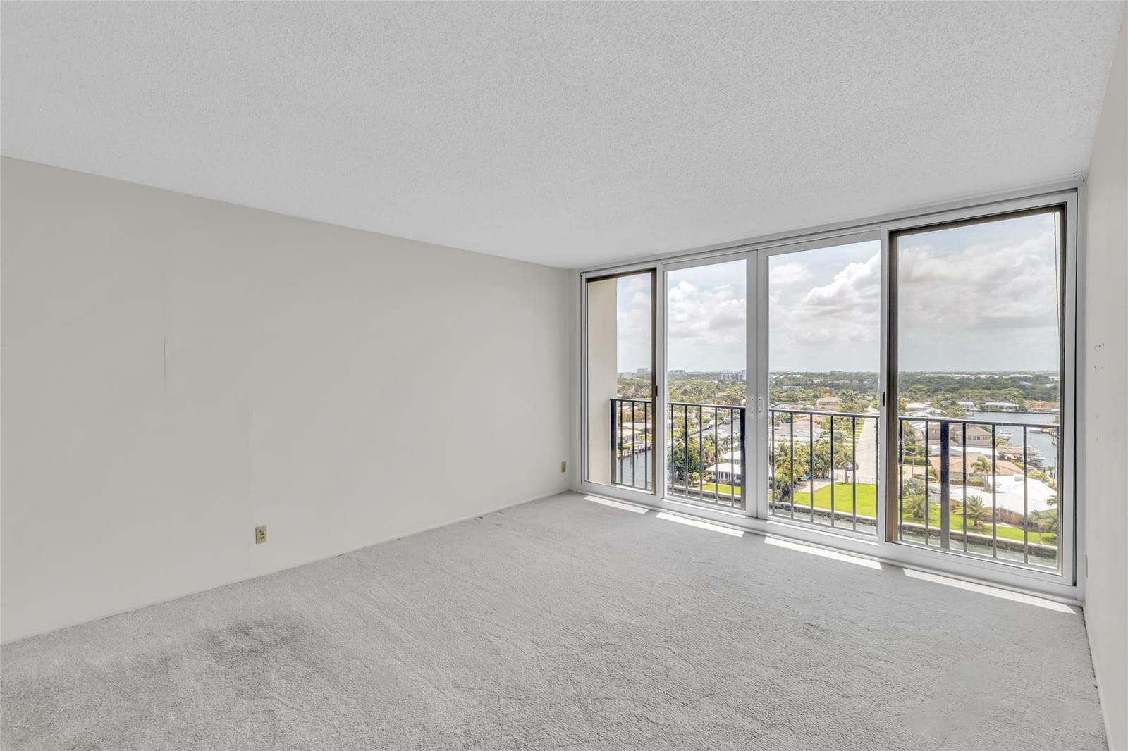 521 N Riverside Drive 1004, Pompano Beach, FL 33062 photo 8