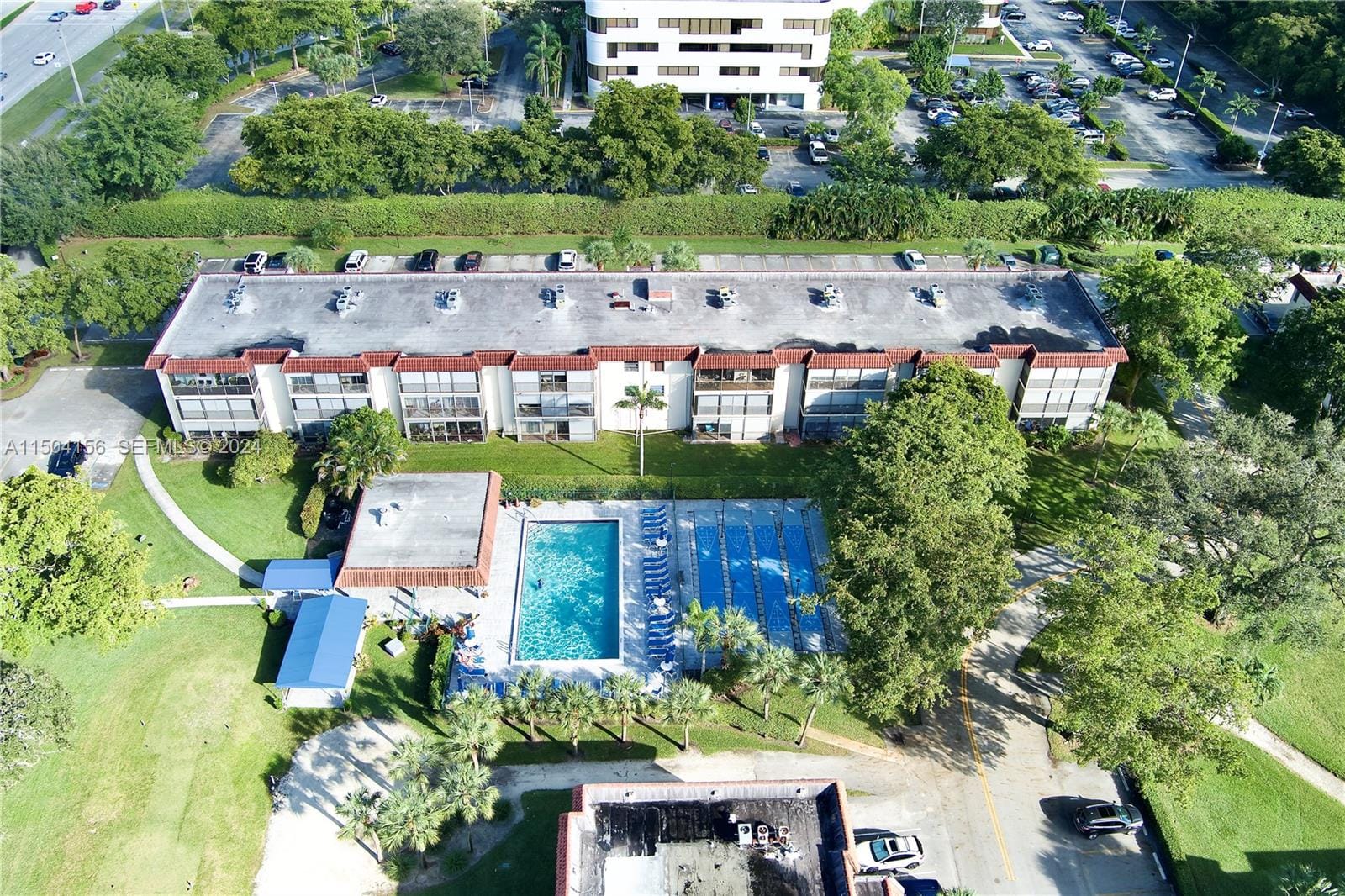 281 S Hollybrook Drive 103, Pembroke Pines, FL 33025 photo 20