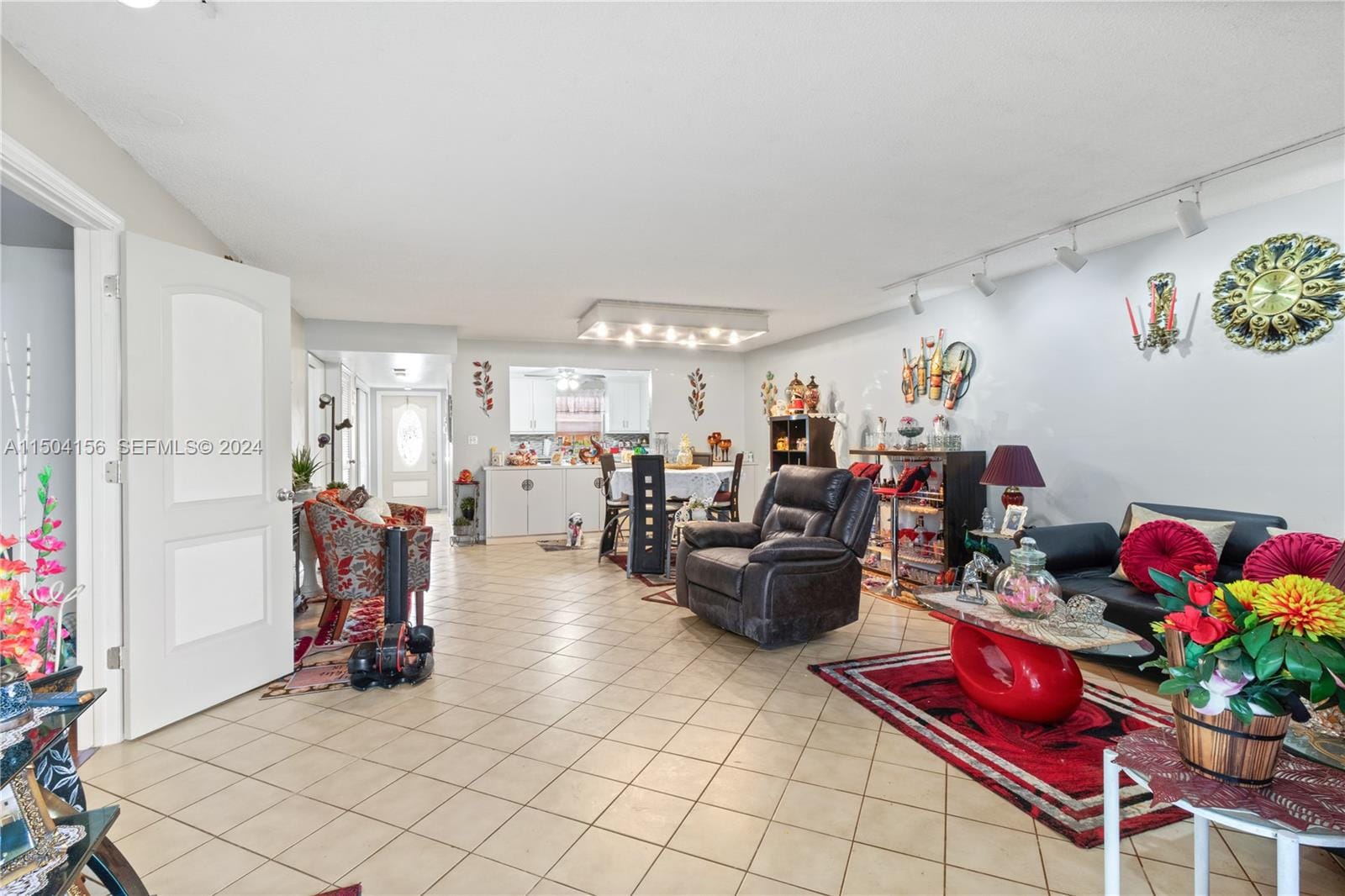 281 S Hollybrook Drive 103 — photo 9