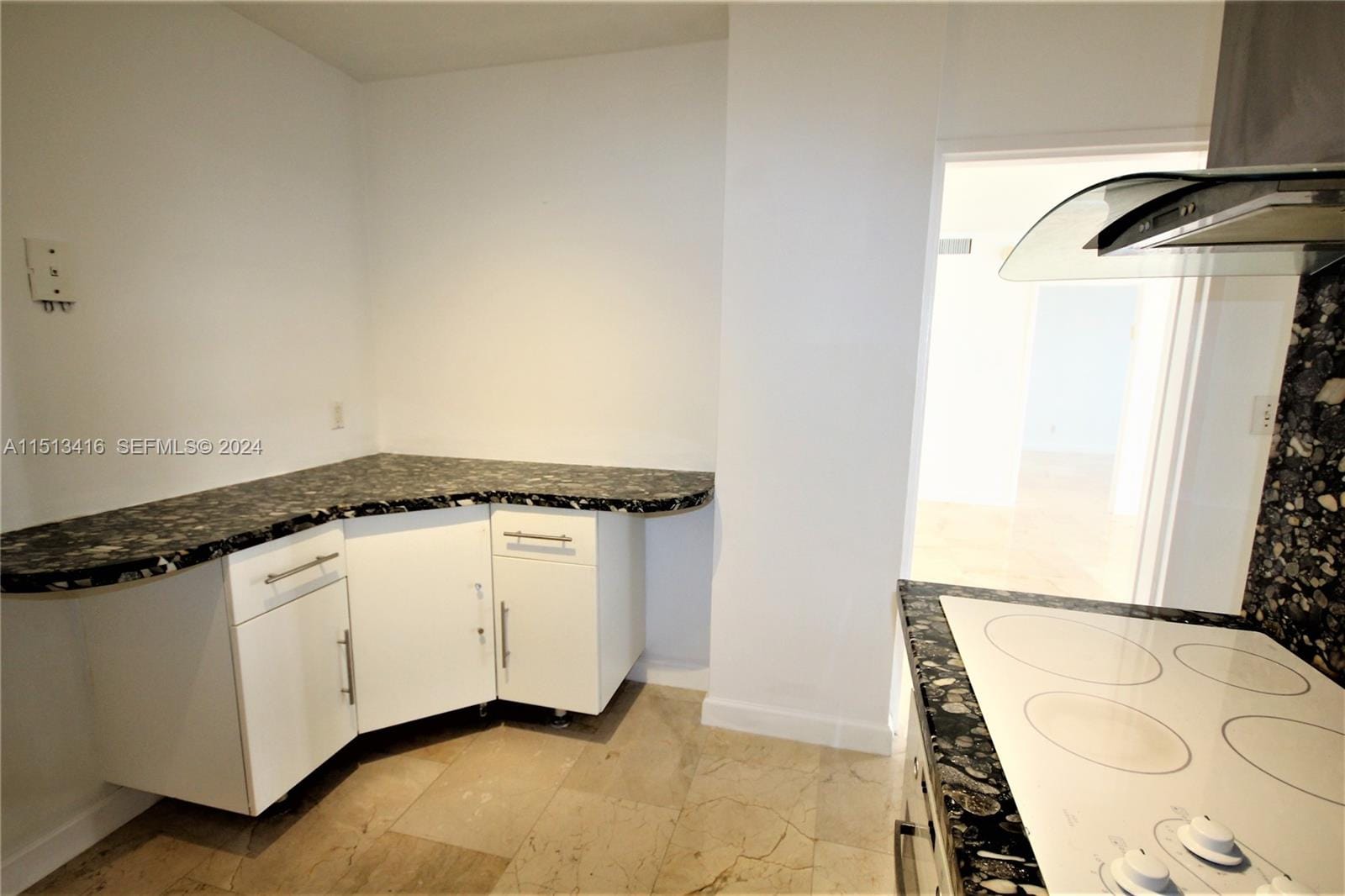 5161 Collins Avenue 401, Miami Beach, FL 33140 photo 11